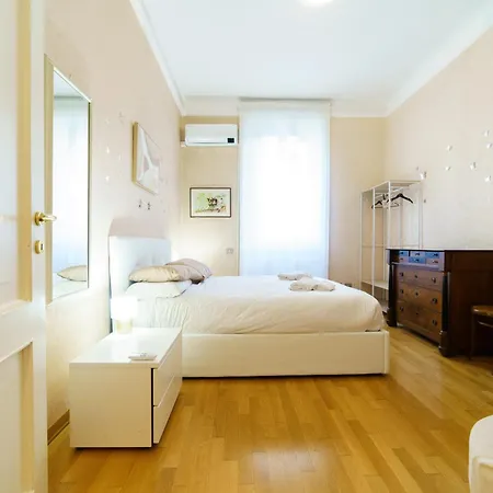 Intrho Vintage Flat 아파트 *