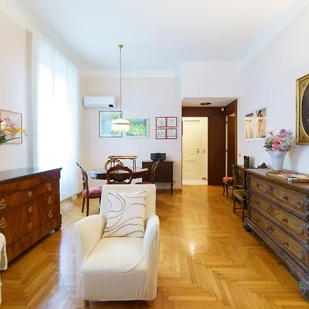 아파트 Intrho Vintage Flat