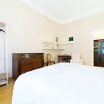 Intrho Vintage Flat ميلان