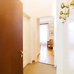 شقة Intrho Vintage Flat