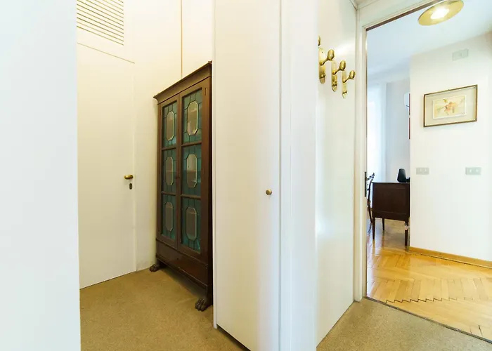 Intrho Vintage Flat * Mailand