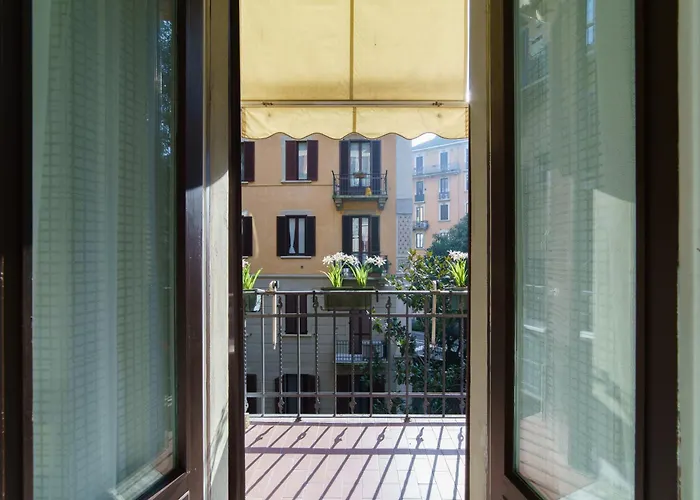 Intrho Vintage Flat Apartment